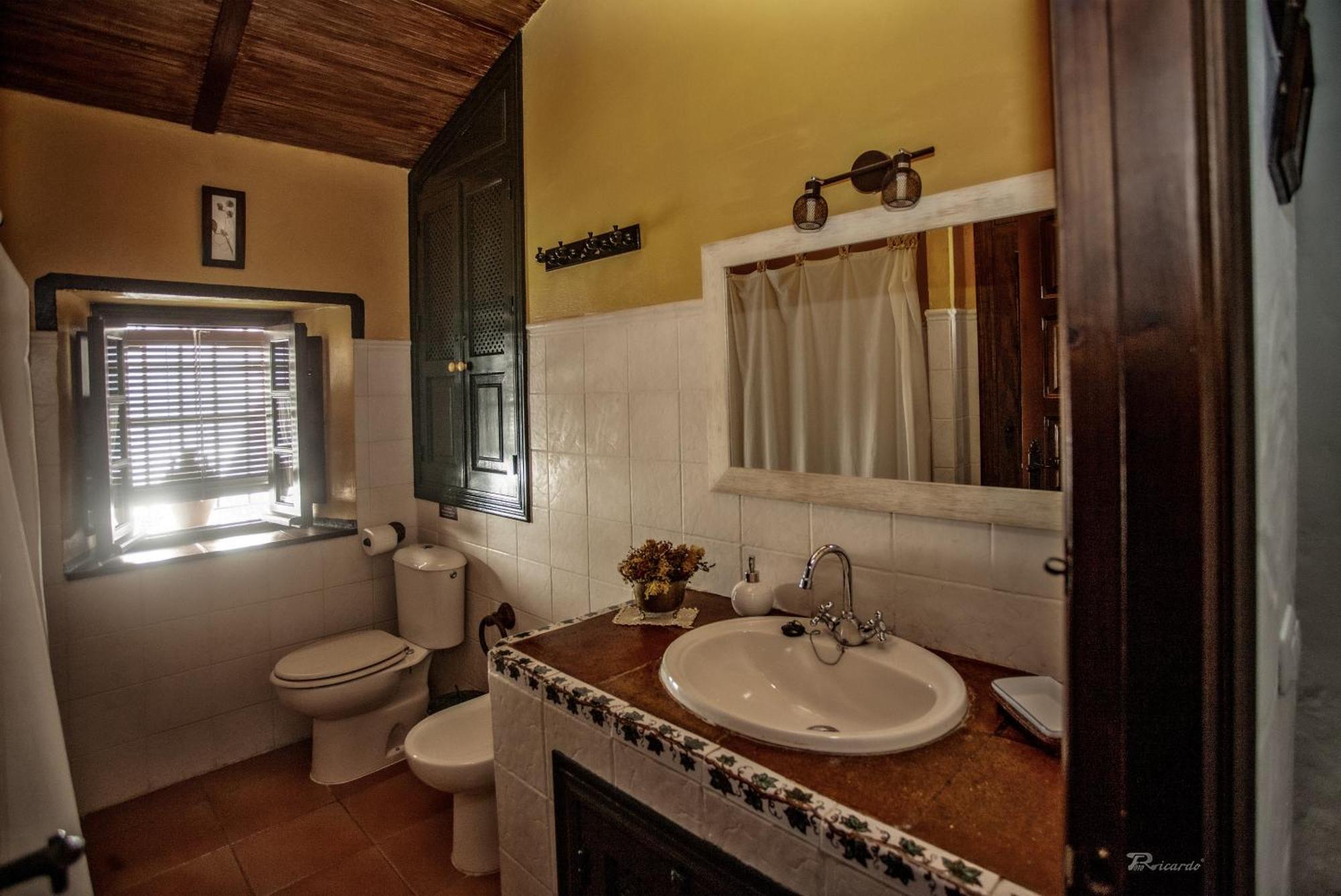 Casa El Barbero 1810 Holiday home Benaocaz