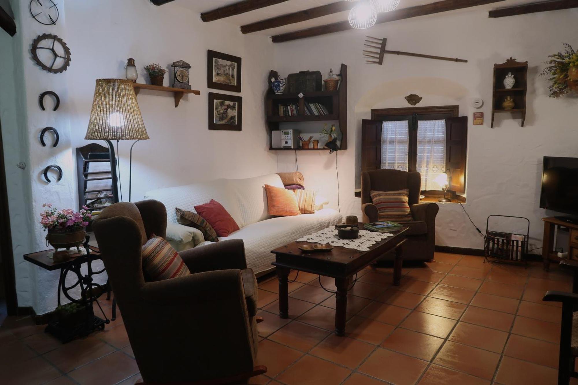 Casa El Barbero 1810 Holiday home Benaocaz